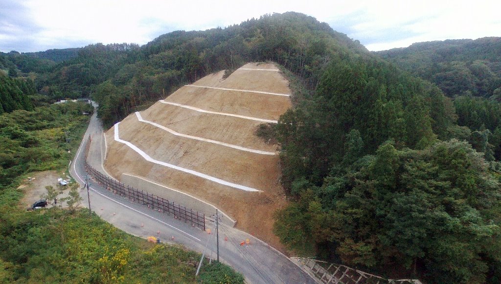 「土木作業員ってなにするの？」「解体工事って危なくない？」そんな質問からでも大いに大歓迎♬